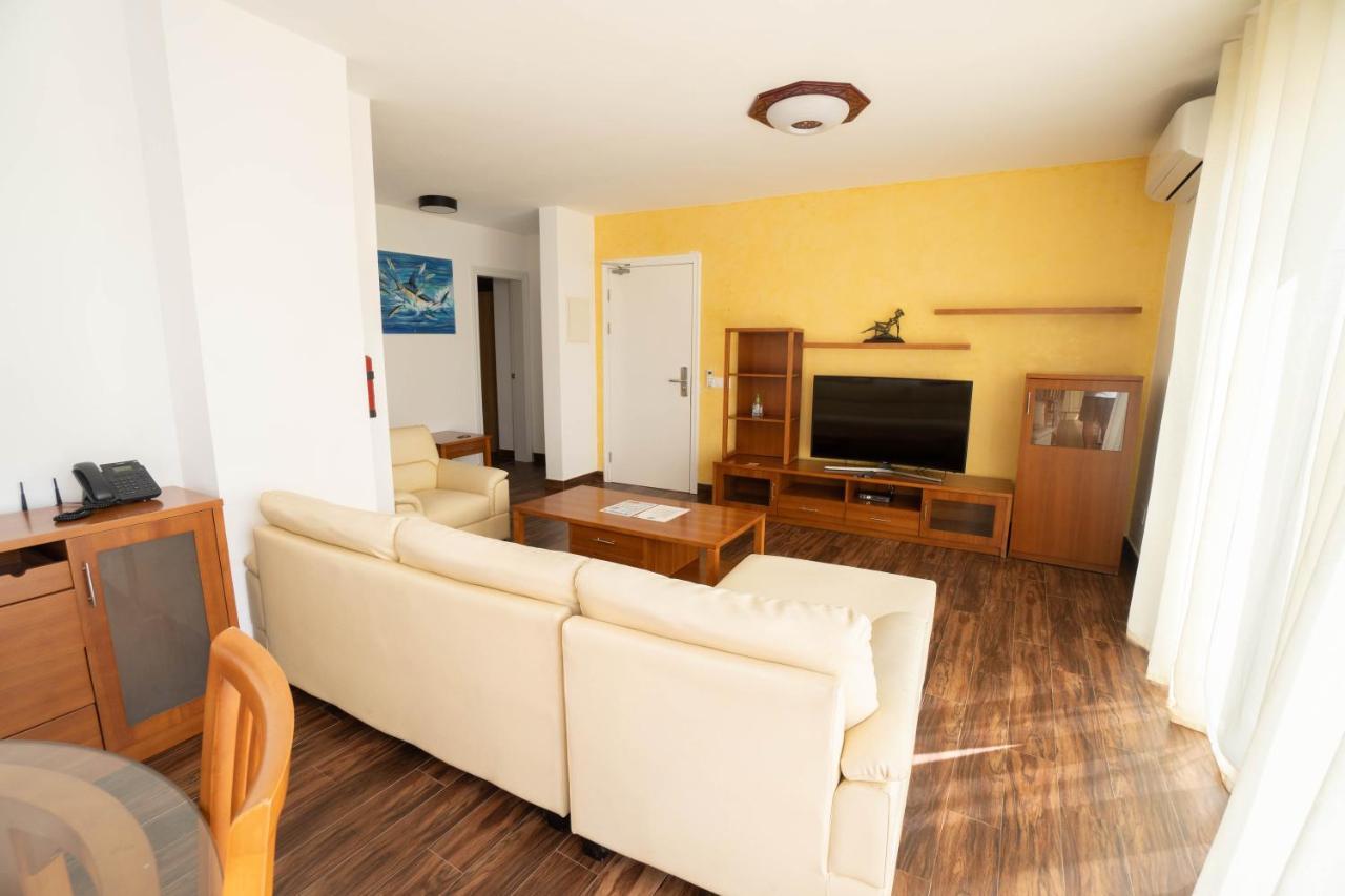 Blue Marlin Hotel Минделу Экстерьер фото